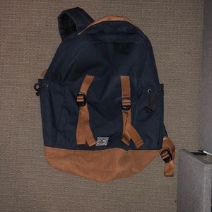 Everest Backpack